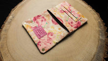 Load image into Gallery viewer, Tobacco Pouch &quot;Summer Flower&quot;

